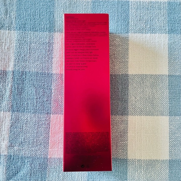Estée Lauder Nutritious Super Light Pomegranate Lotion 13.5 fl oz NEW - Picture 3 of 3